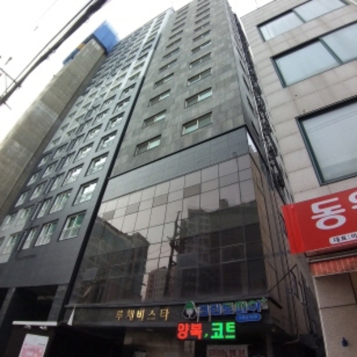 건물 전경
