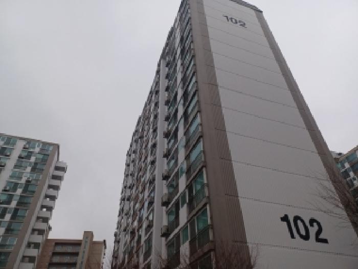 본건 호원동 건영아파트 102동 전경 현황사진