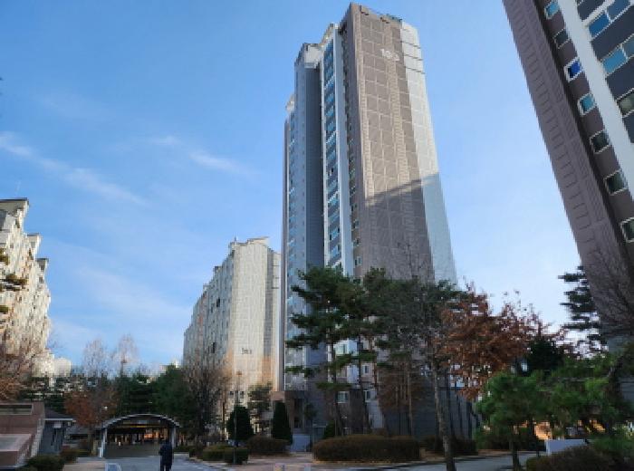1동 건물 전경