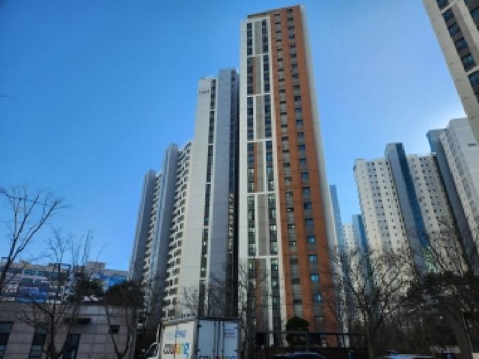 - 본건 1동(1104동) 외관 전경