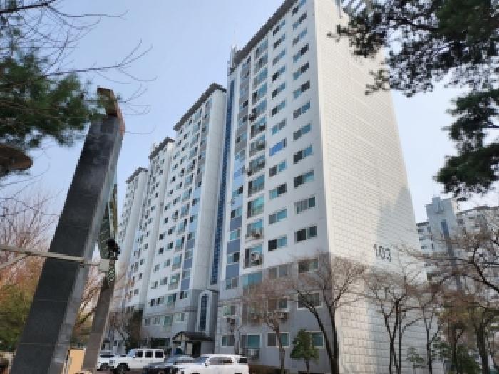 1동 건물 전경