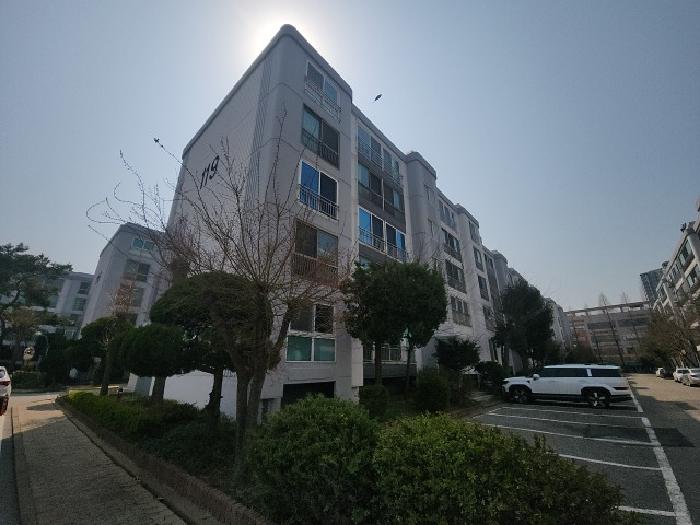 목록1 부동산 건물 전경