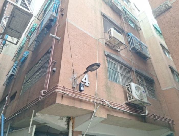 건물 전경