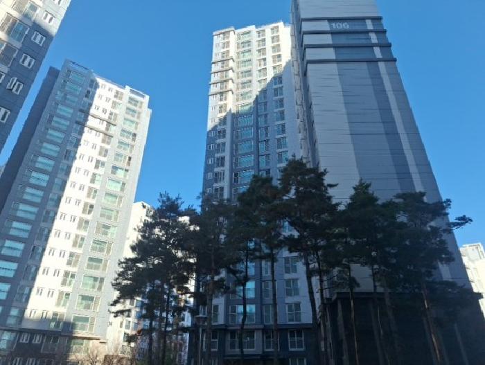 건물 전경