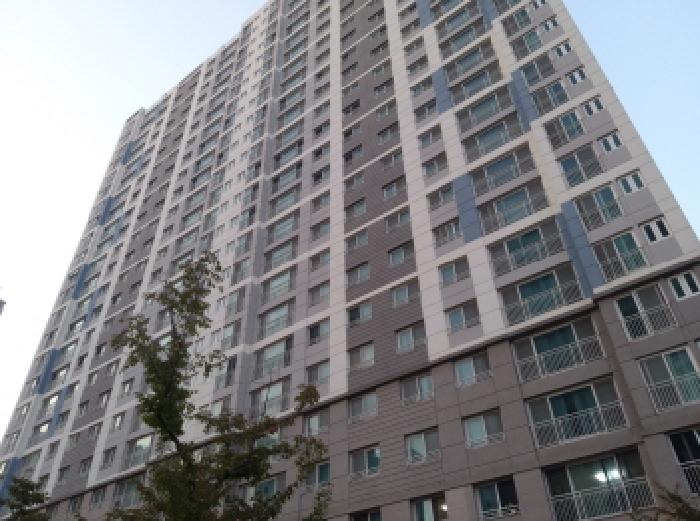 * 본건 목적물 소재 동 전경