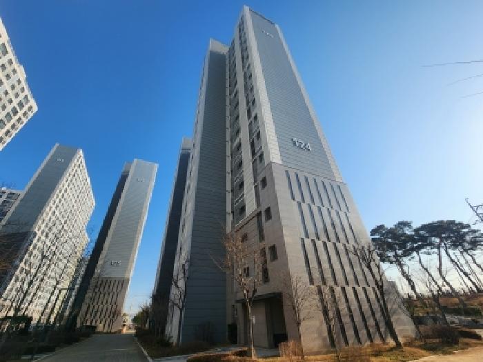 * 본건 목적물 소재 건물 전경