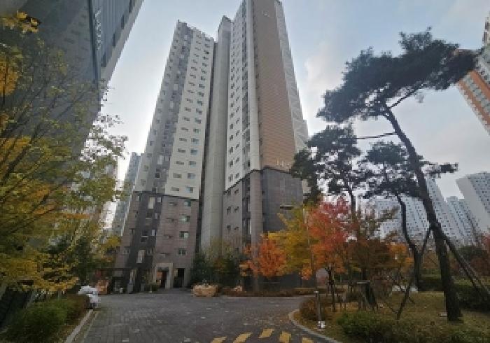 본건 건물 전경 