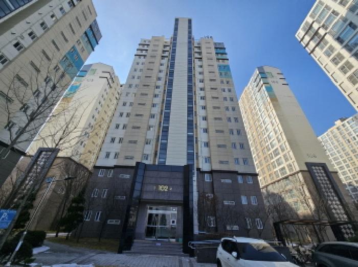 신우희가로아파트 102동 8층802호