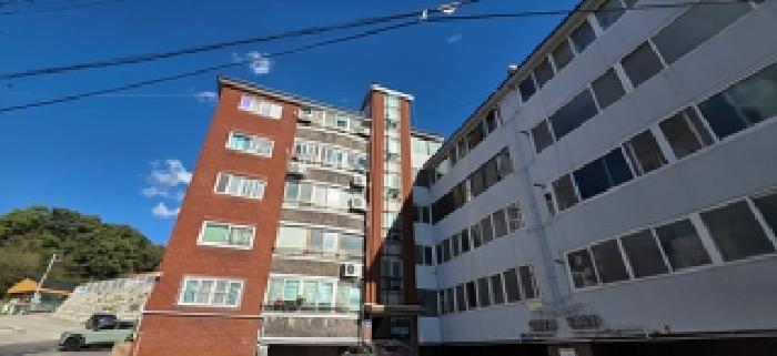 본 부동산 건물 모습