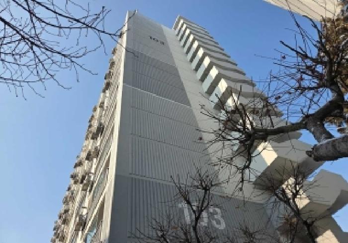 건물 전경