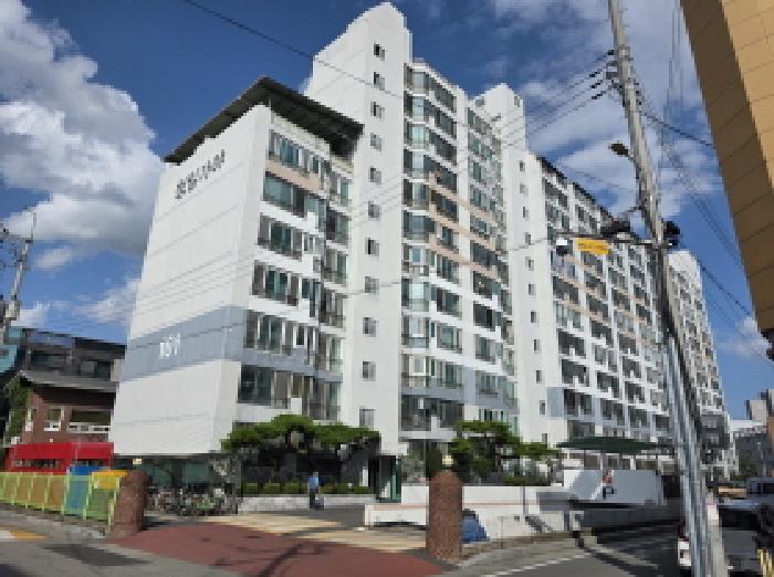경북 성주군 성주읍 성산리 2094 청일가야아파트 110호.