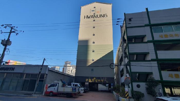 본건 소재 건물 외부 전경