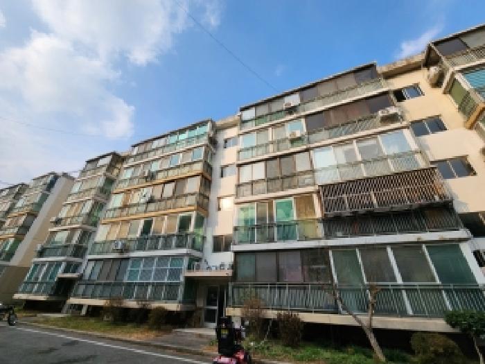 성북아파트 109동 4층403호
