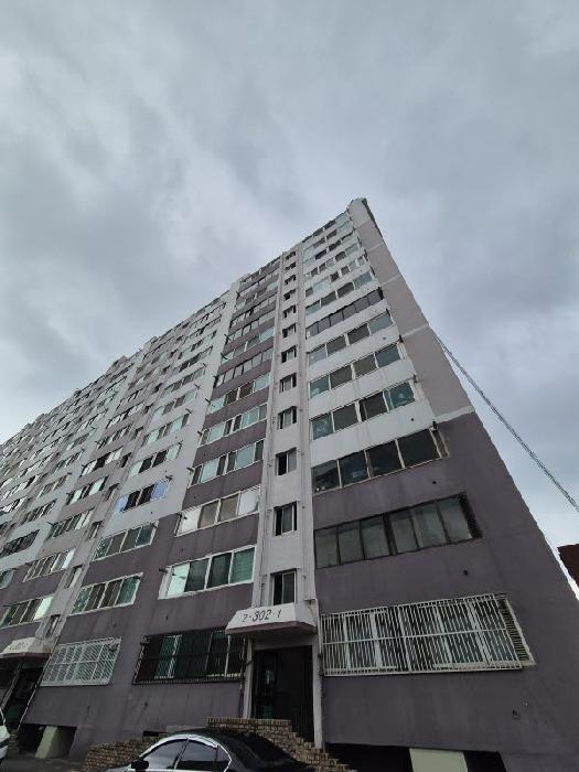 진월동 제302동 제9층 제902호
