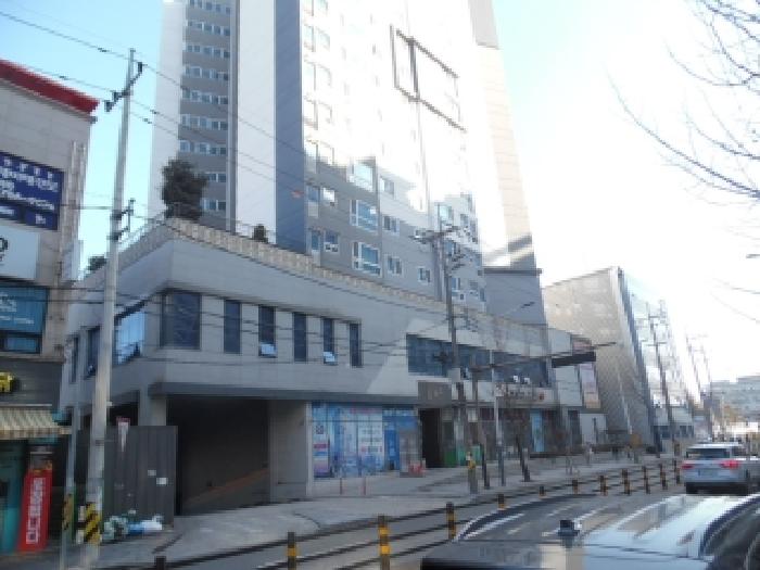 본건 외부 전경 사진