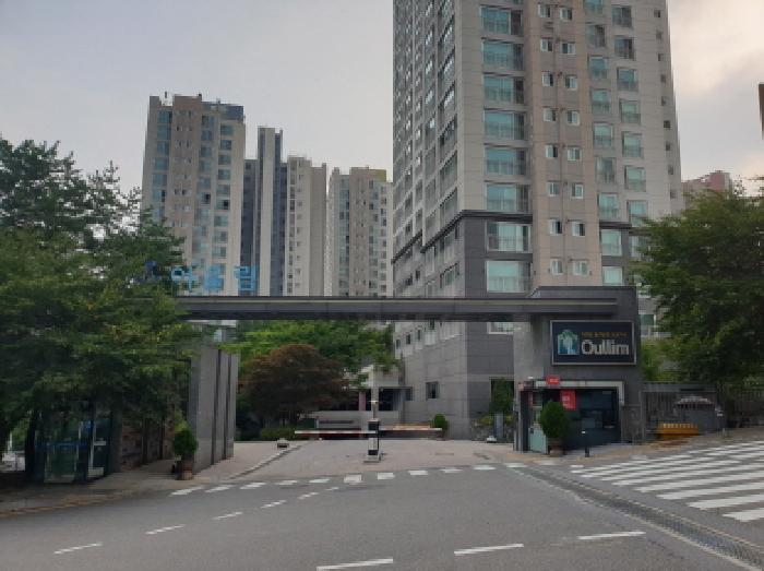 아파트 단지 입구