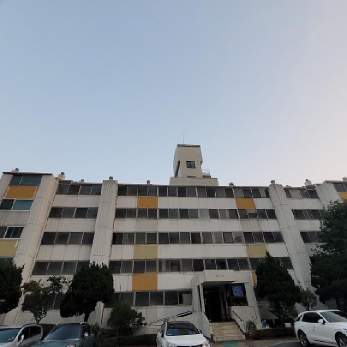 본건 건물 전경