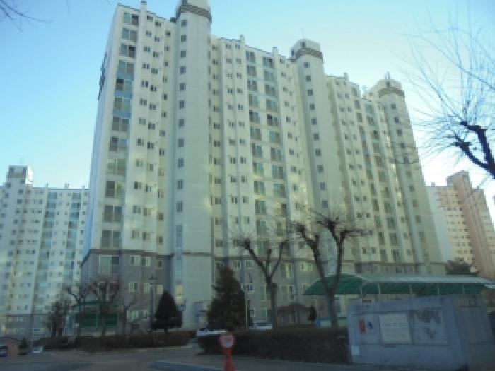 본건