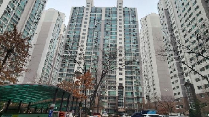 건물 전경
