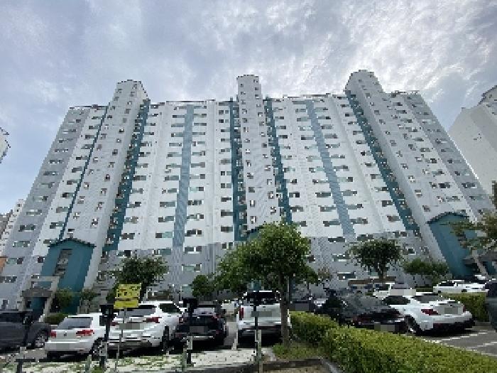 208동 전경