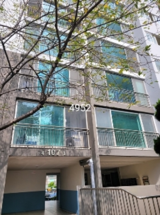 현대아파트 107동 7층703호