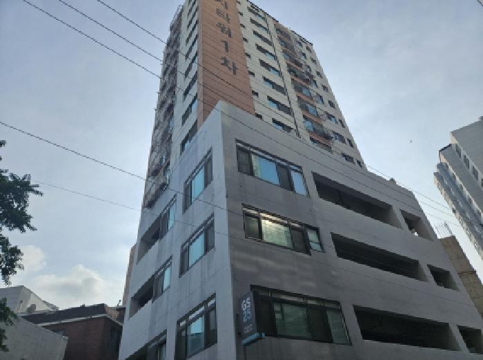 건물 전경