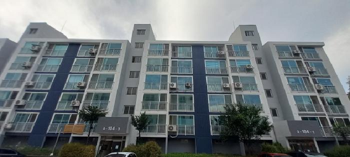 본건 아파트 전경