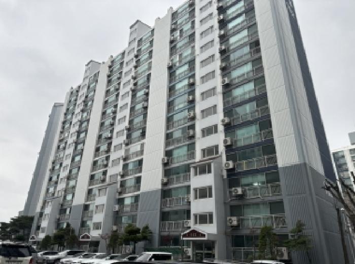 본건