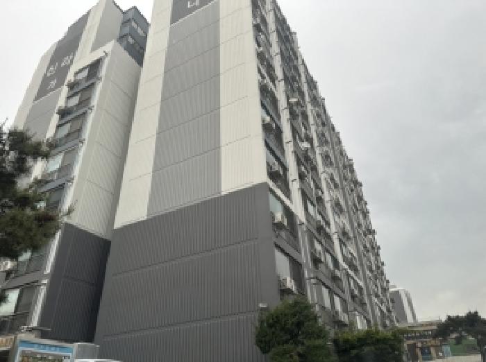 본건