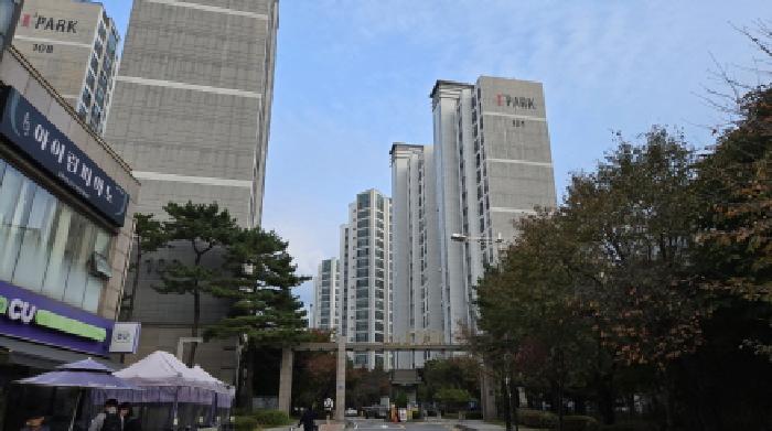 아파트 단지 입구