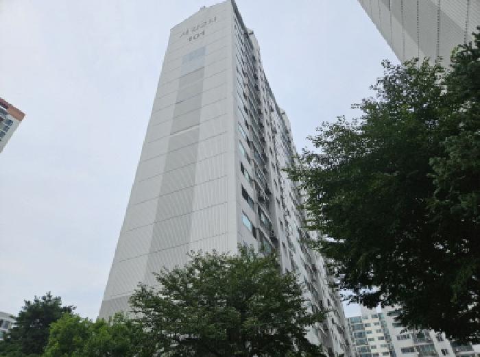 건물 전경