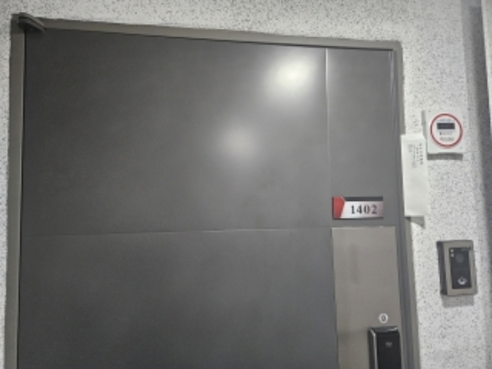 부산광역시 부산진구 범천로12번길 15,(범천동,아진더팔라시우) 부동산목록 해당 세대현관