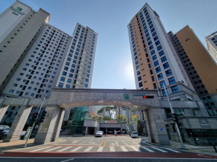 주출입구(정문)