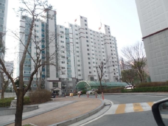 본건 신성1차미소지움아파트 111동 903호