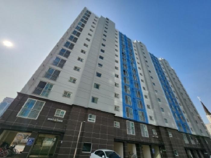 용봉동 도나우270 101동 2층201호