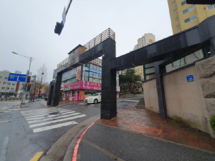 단지 진입로