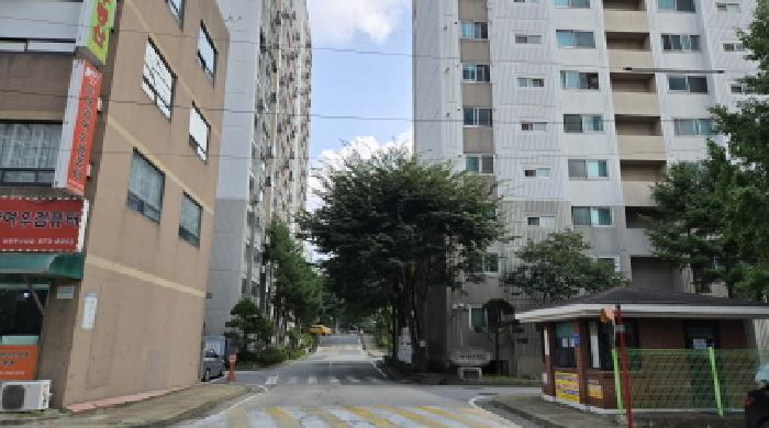 아파트 단지 입구