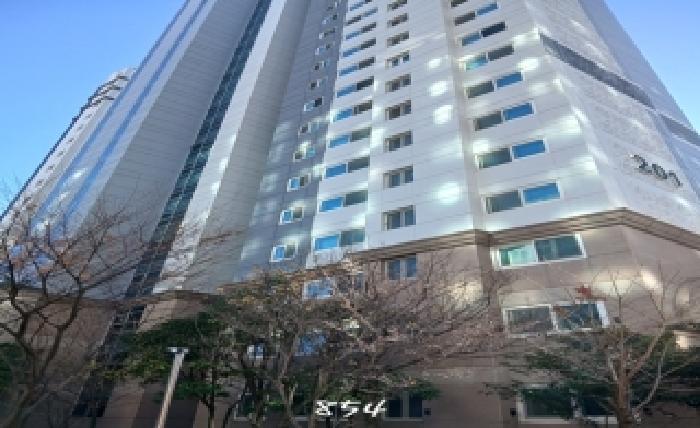 본건 건물 전체 전경