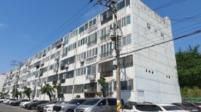 본건 소재 건물 외부 전경