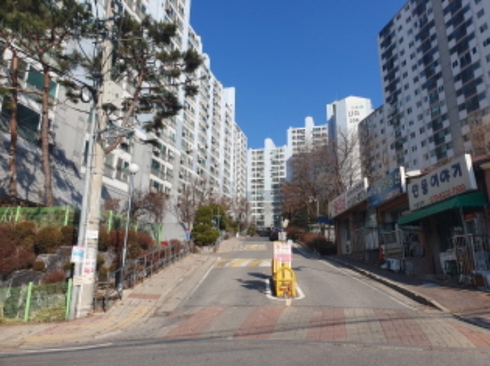 단지 진입로