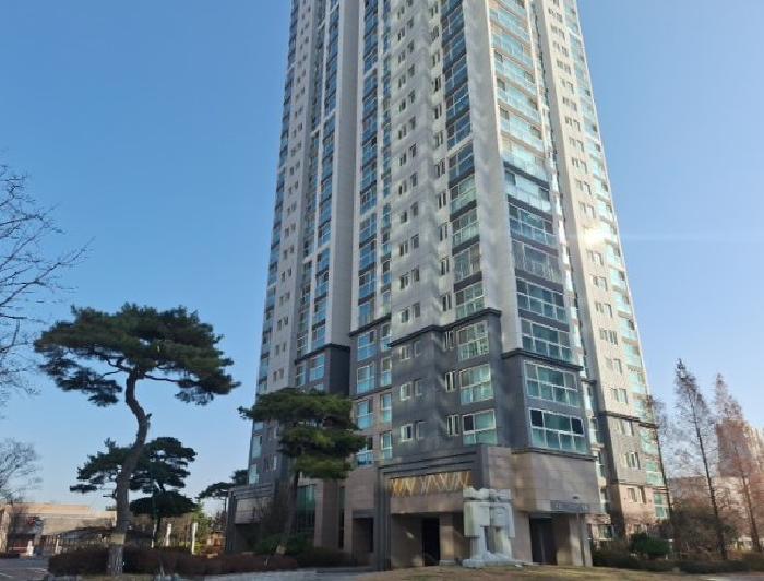 건물 전경