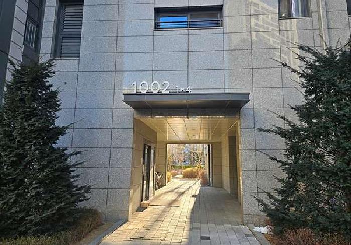 공동 출입구 전경 