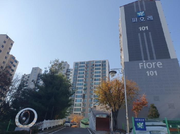 단지 진입로