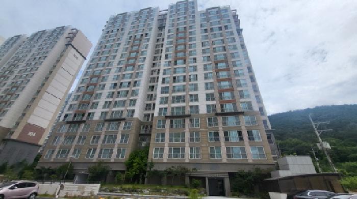 본건 아파트 103동 전경사진