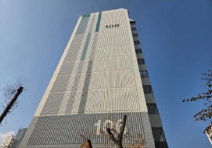 건물 전경