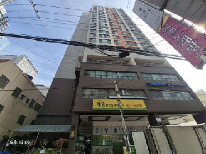 본건 건물 전경