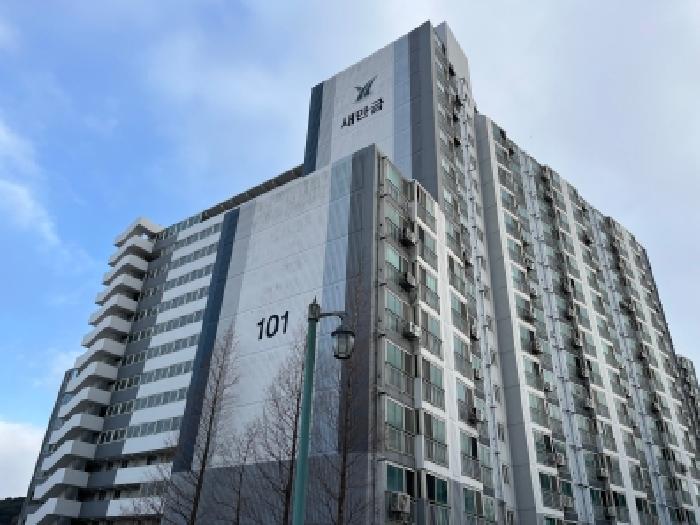 본건 아파트 전경(101동)