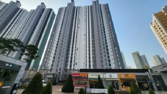 이 건 부동산 외관 전경