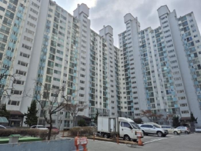 동부아파트 106동 3층304호