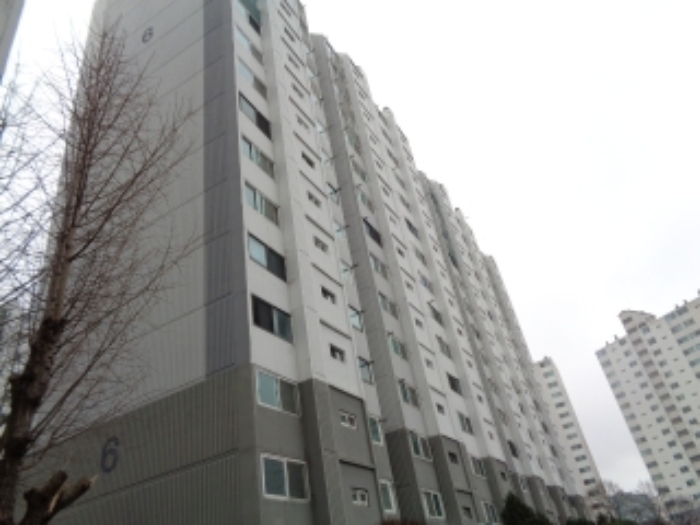 목록 아파트 전경